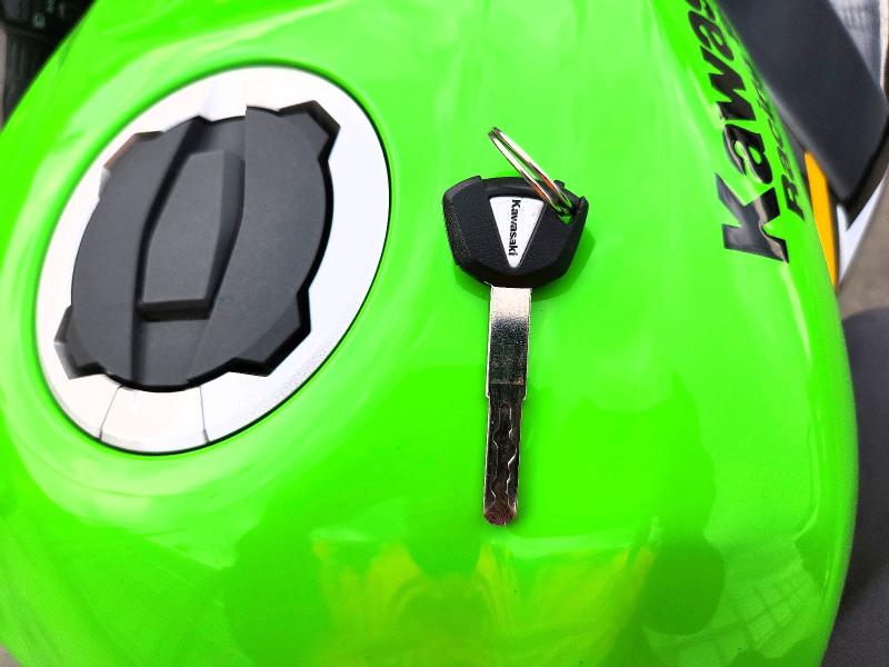 2025 Kawasaki Zx400 მანქანა იყიდება აუქციონზე, vin: ML5ZXCS1XSDA42355, აუქციონის ნომერი: 61424416