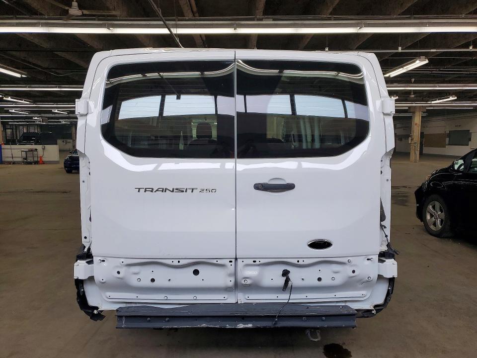 Продажа на аукционе авто 2021 Ford Transit, vin: 1FTBR1Y87MKA70166, номер лота: 60959566