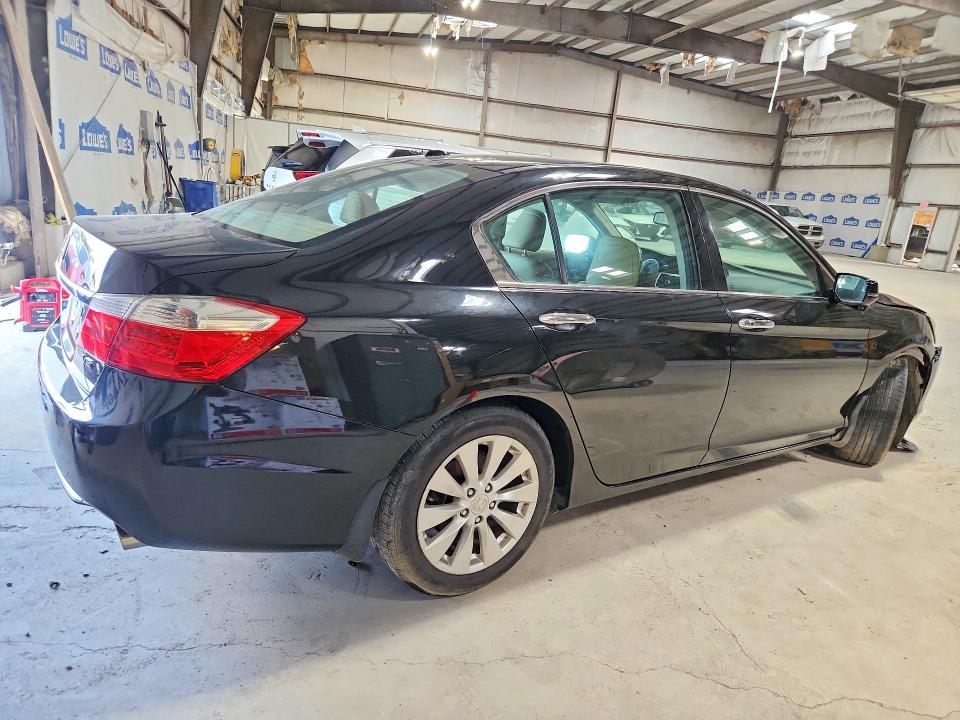 Продажа на аукционе авто 2013 Honda Accord, vin: 1HGCR3F82DA005297, номер лота: 63154126
