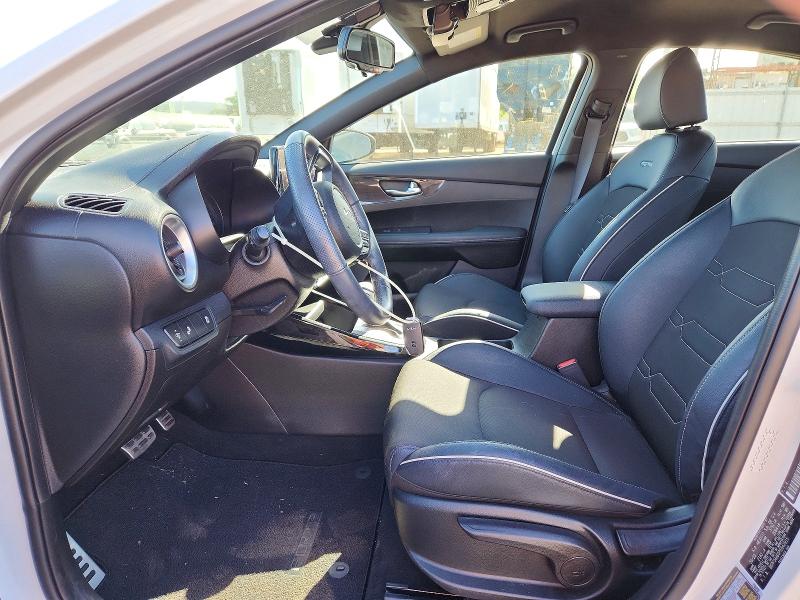 2023 Kia Forte მანქანა იყიდება აუქციონზე, vin: 3KPF54AD5PE642915, აუქციონის ნომერი: 60672326