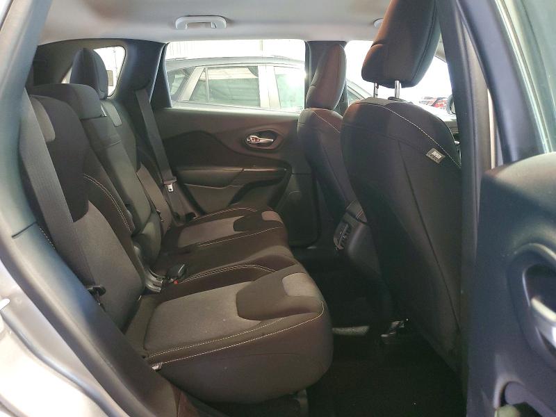 60004566 :رقم المزاد ، 1C4PJLAB8FW506369 vin ، 2015 Jeep Cherokee مزاد بيع