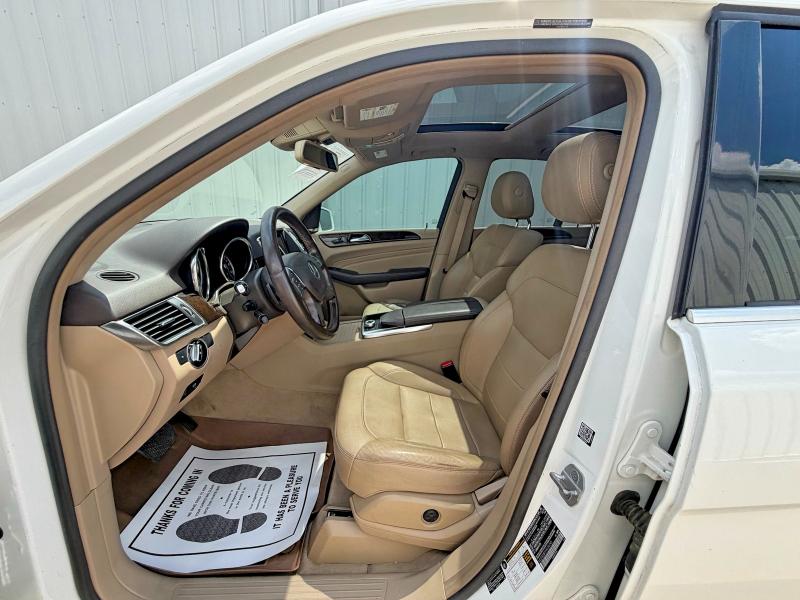 Продажа на аукционе авто 2015 Mercedes-benz Ml, vin: 4JGDA5JB1FA526745, номер лота: 60707986