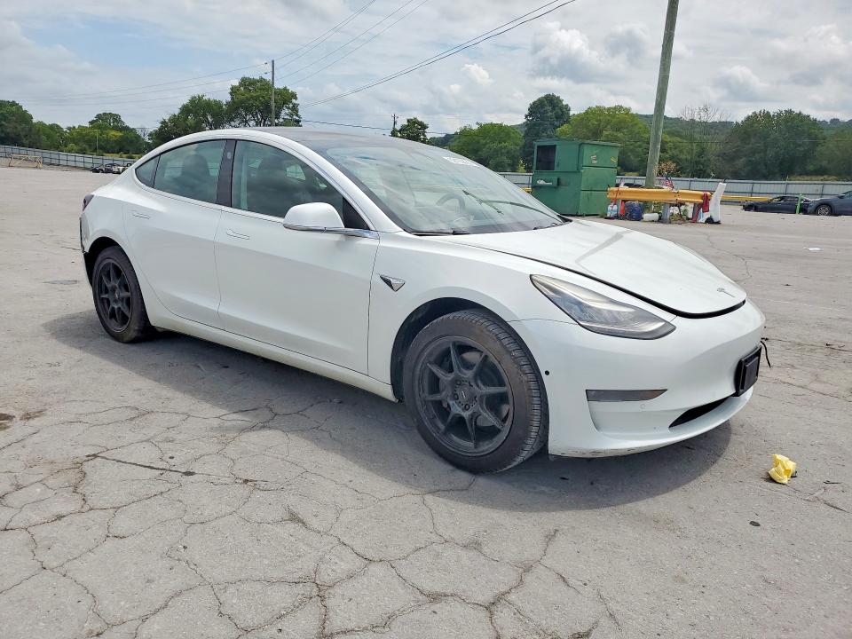 59185896 :رقم المزاد ، 5YJ3E1EA4KF337524 vin ، 2019 Tesla Model 3 مزاد بيع