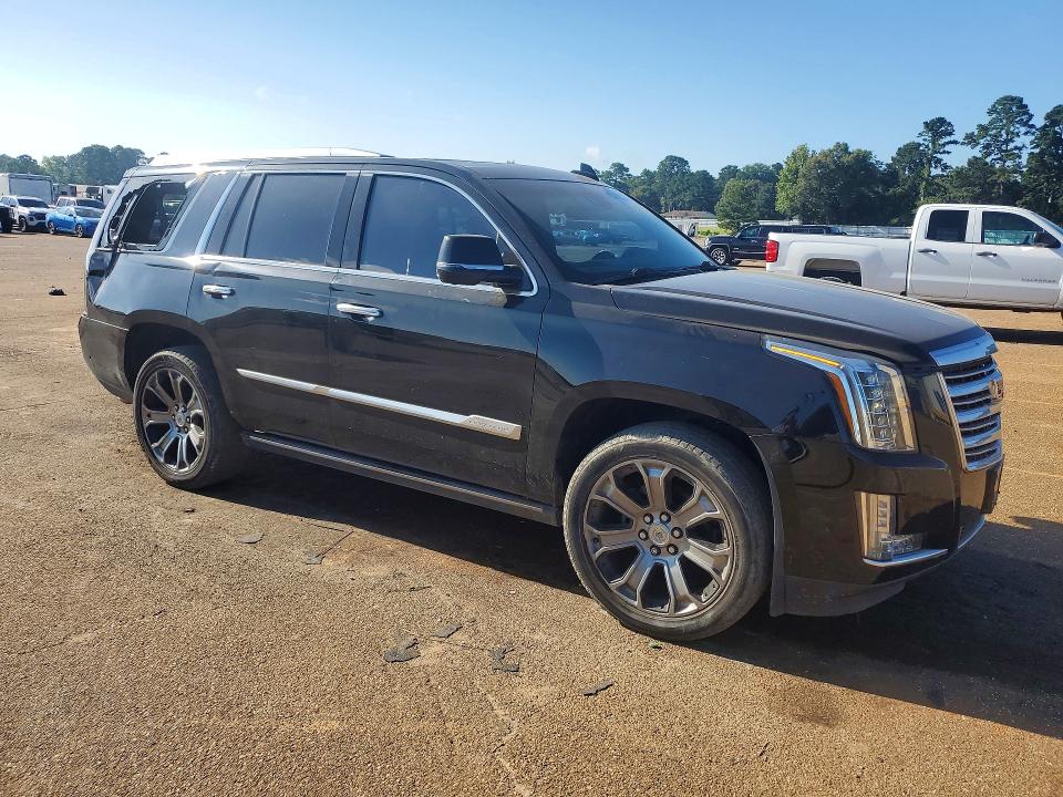 Продажа на аукционе авто 2018 Cadillac Escalade, vin: 1GYS4DKJ7JR301835, номер лота: 85991755