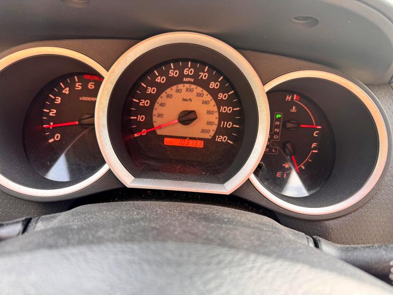 2010 Toyota Tacoma მანქანა იყიდება აუქციონზე, vin: 5TEUU4EN9AZ748510, აუქციონის ნომერი: 63611686