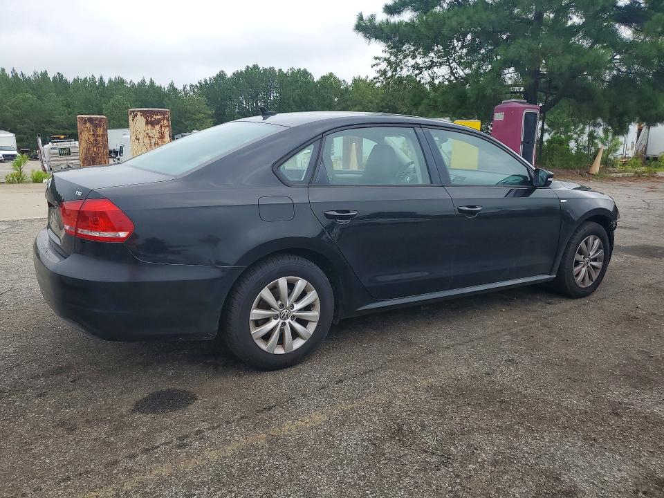 2015 Volkswagen Passat მანქანა იყიდება აუქციონზე, vin: 1VWAT7A32FC055471, აუქციონის ნომერი: 60941826