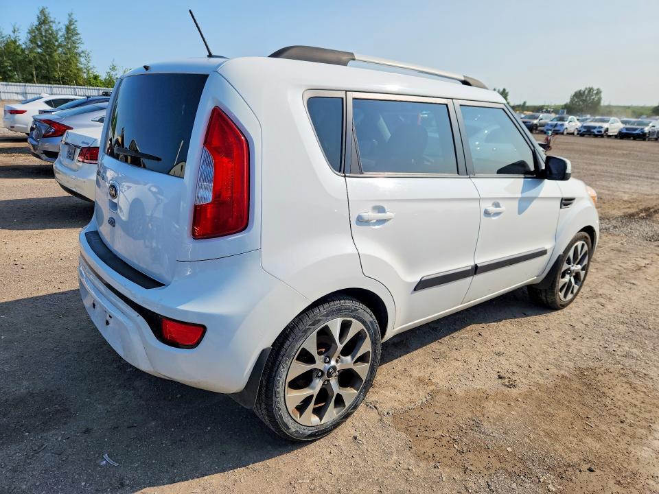 Продажа на аукционе авто 2013 Kia Soul, vin: KNDJT2A60D7759321, номер лота: 62112846
