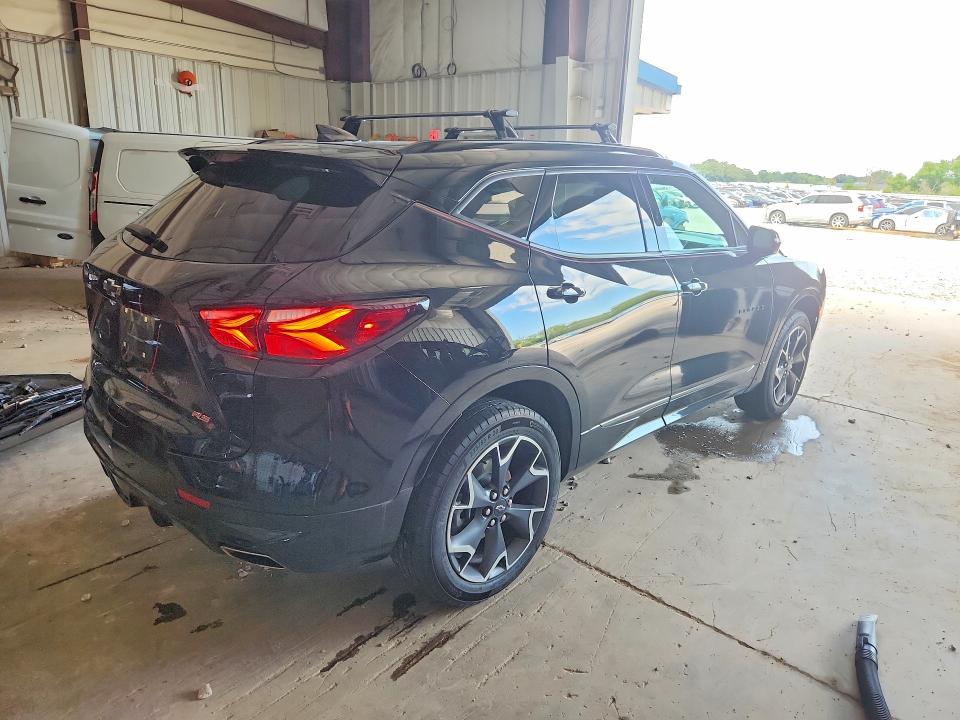 59893396 :رقم المزاد ، 3GNKBKRS0MS577474 vin ، 2021 Chevrolet Blazer مزاد بيع