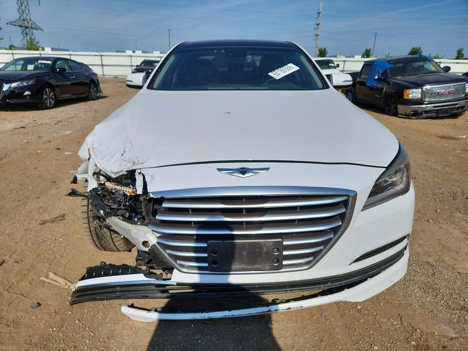 2015 Hyundai Genesis მანქანა იყიდება აუქციონზე, vin: KMHGN4JE2FU100695, აუქციონის ნომერი: 60186566