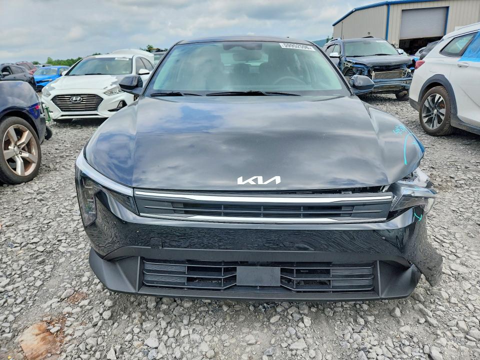 2025 Kia K4 მანქანა იყიდება აუქციონზე, vin: 3KPFT4DE1SE111083, აუქციონის ნომერი: 59952596
