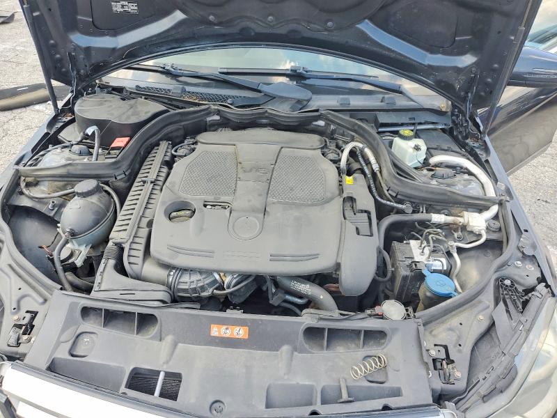 59302196 :رقم المزاد ، WDDGF5HB6CR218904 vin ، 2012 Mercedes-benz C مزاد بيع
