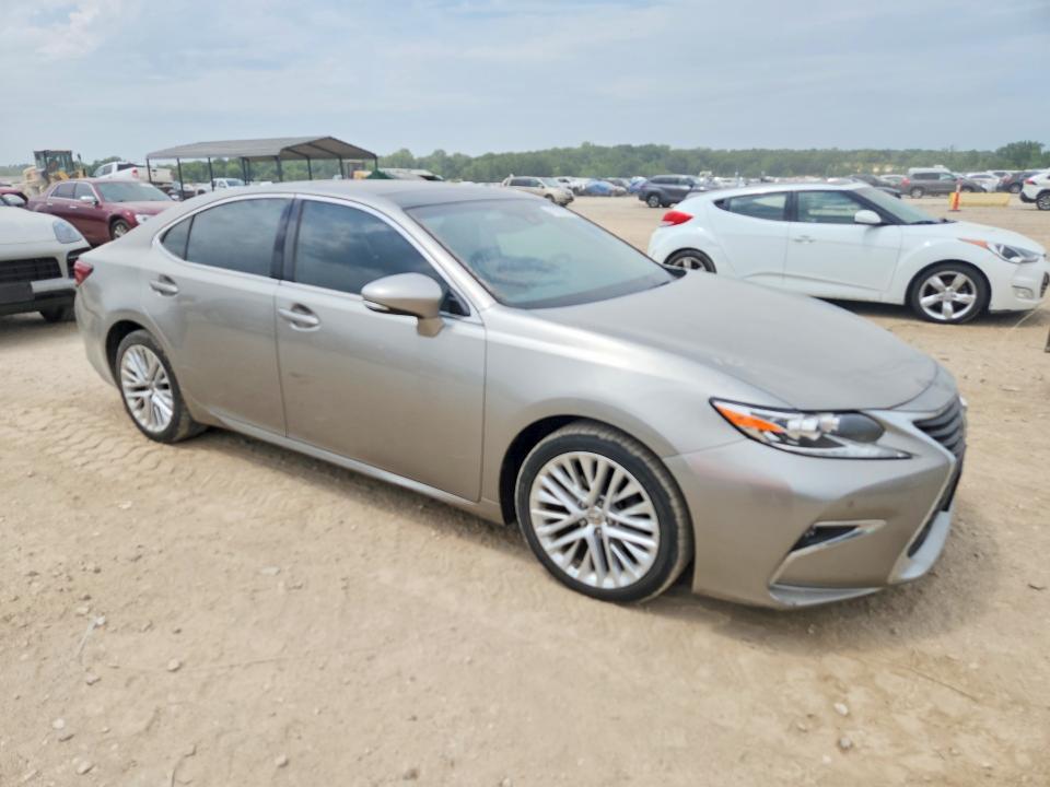 61870596 :رقم المزاد ، 58ABK1GG9JU086855 vin ، 2018 Lexus Es مزاد بيع