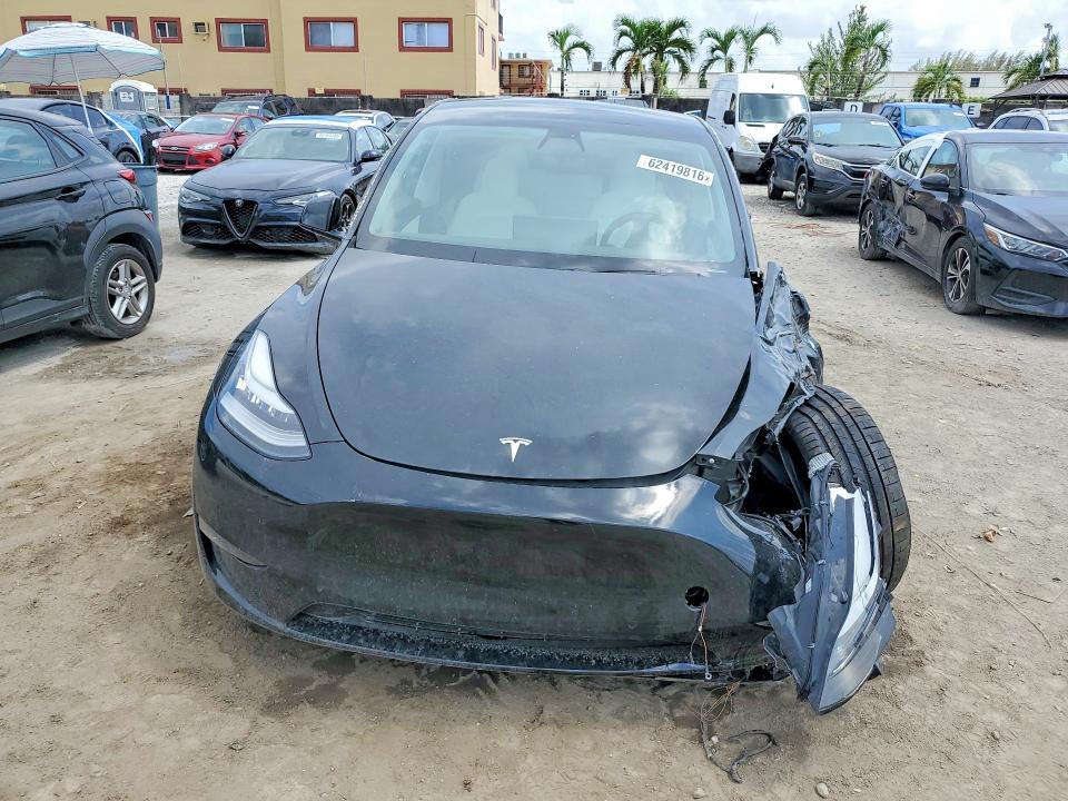 62419816 :رقم المزاد ، 5YJYGDEF9MF089156 vin ، 2021 Tesla Model Y مزاد بيع