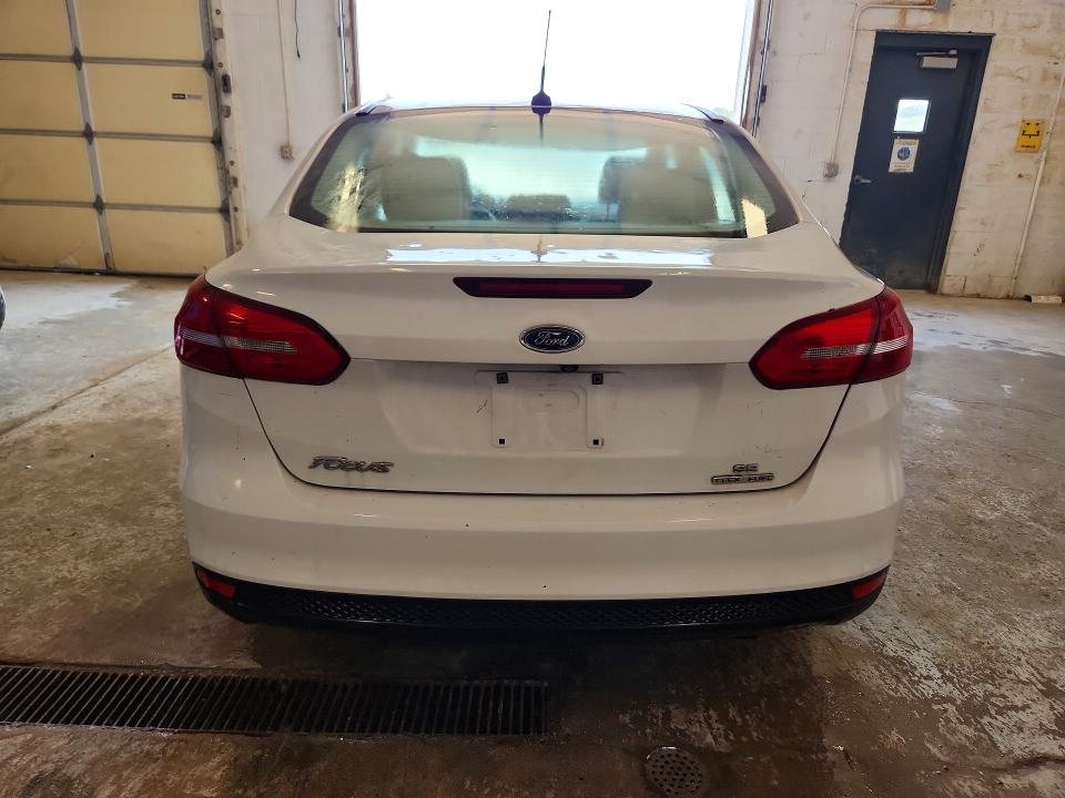 Aukcja sprzedaży 2015 Ford Focus, vin: 1FADP3F21FL328810, numer aukcji: 61022696
