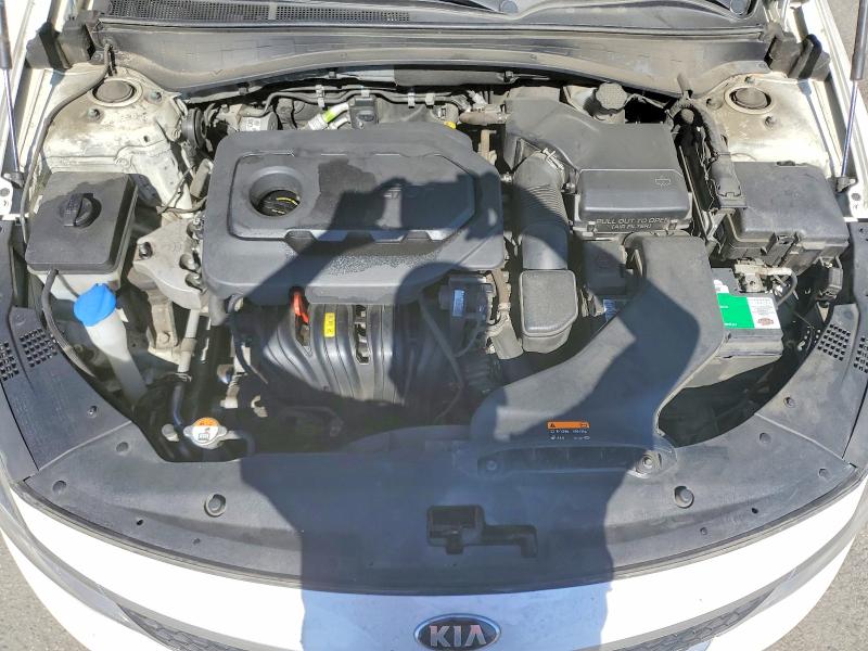 2016 Kia Optima მანქანა იყიდება აუქციონზე, vin: KNAGT4L32G5073805, აუქციონის ნომერი: 57968556