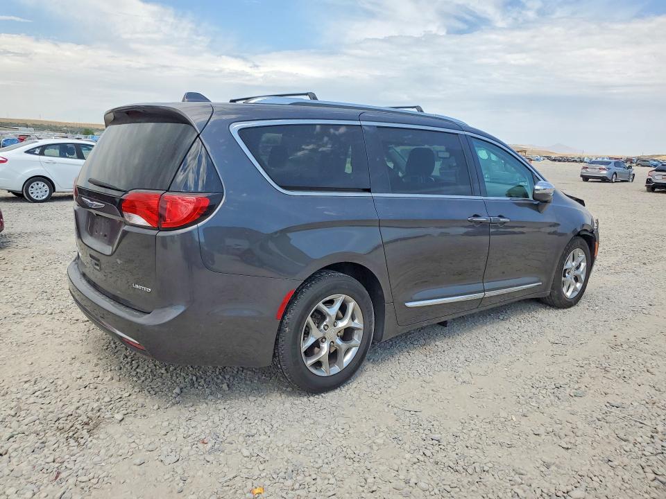 61434276 :رقم المزاد ، 2C4RC1GG6JR357763 vin ، 2018 Chrysler Pacifica مزاد بيع