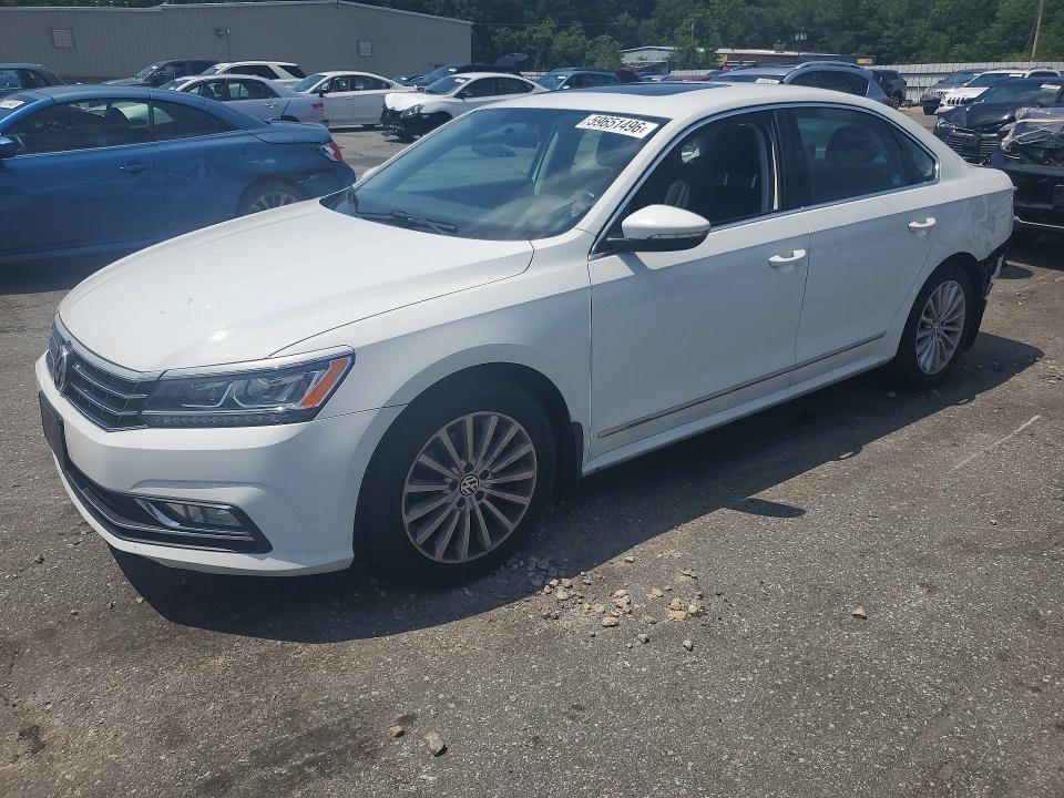 2017 Volkswagen Passat მანქანა იყიდება აუქციონზე, vin: 1VWBT7A36HC014879, აუქციონის ნომერი: 59651496
