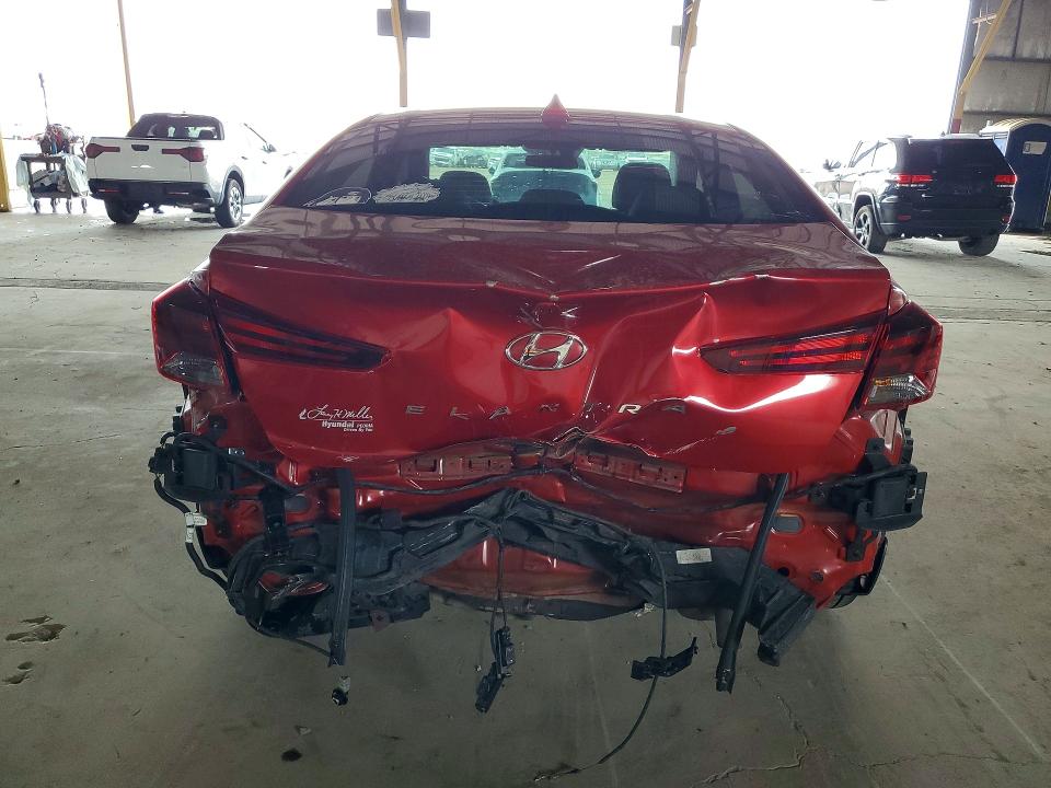 Продажа на аукционе авто 2019 Hyundai Elantra, vin: 5NPD84LF3KH472782, номер лота: 61776816