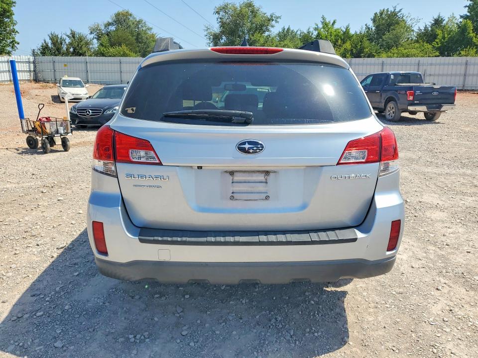 Продаж на аукціоні авто 2014 Subaru Outback, vin: 4S4BRCLC6E3234683, номер лоту: 61772756