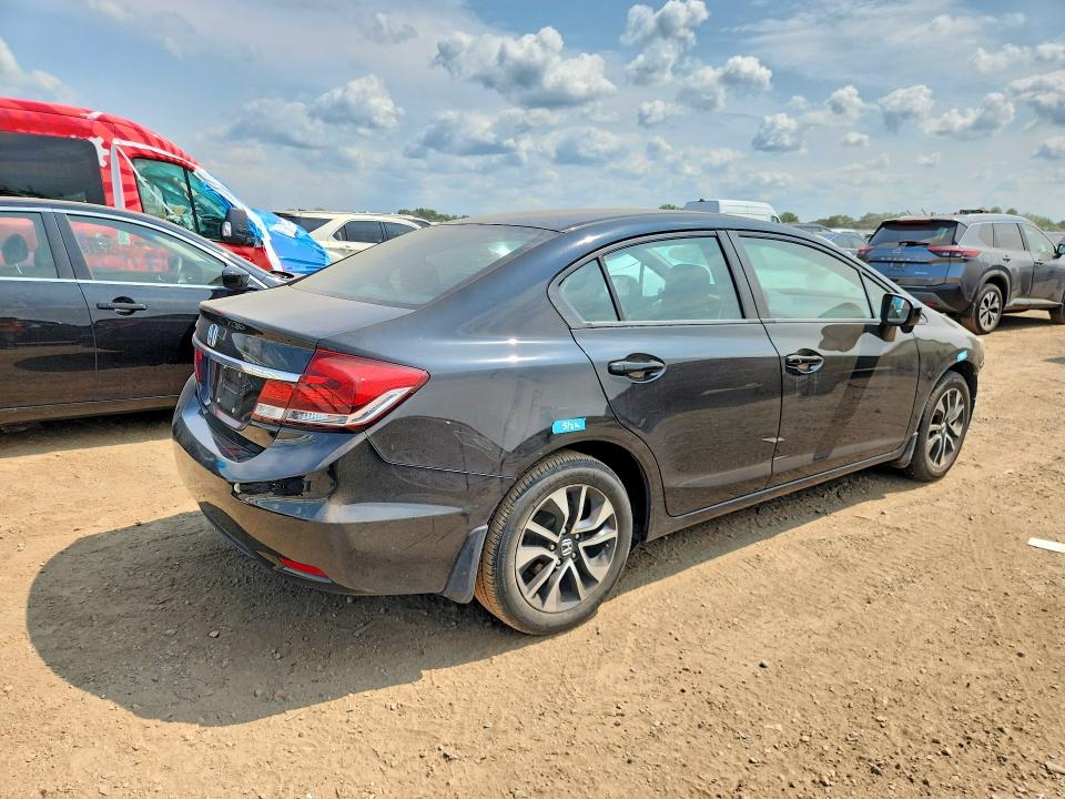 Продажа на аукционе авто 2015 Honda Civic, vin: 19XFB2F80FE117428, номер лота: 62204146