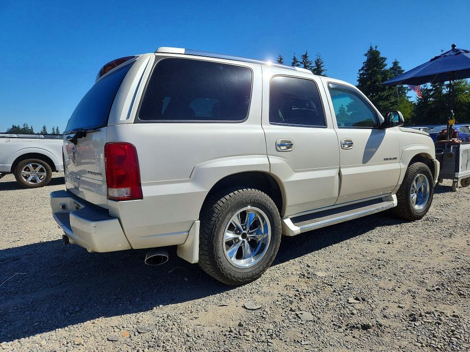 63433246 :رقم المزاد ، 1GYEK63NX2R156484 vin ، 2002 Cadillac Escalade مزاد بيع