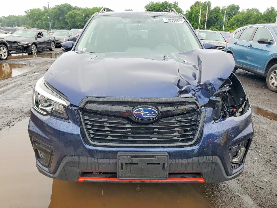 59608896 :رقم المزاد ، JF2SKARCXLH487155 vin ، 2020 Subaru Forester مزاد بيع