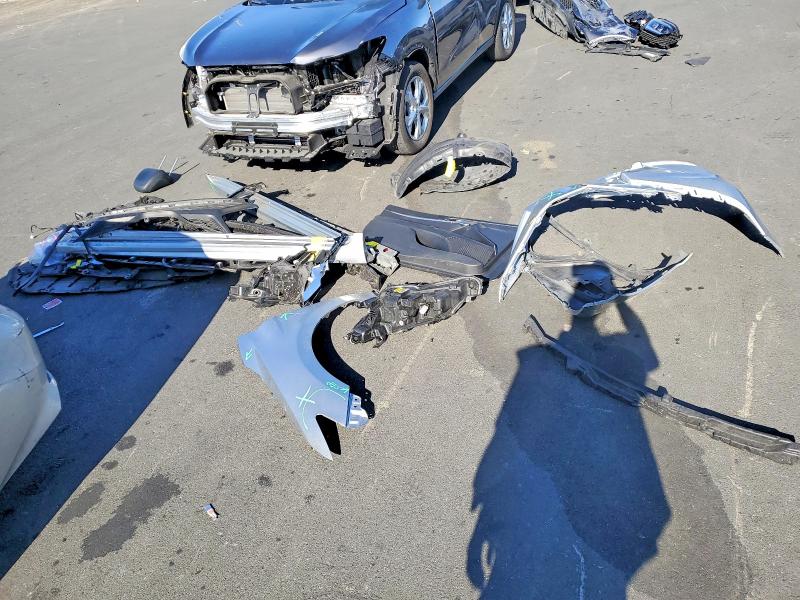 2022 Toyota Camry მანქანა იყიდება აუქციონზე, vin: 4T1T11AK8NU696585, აუქციონის ნომერი: 60047696