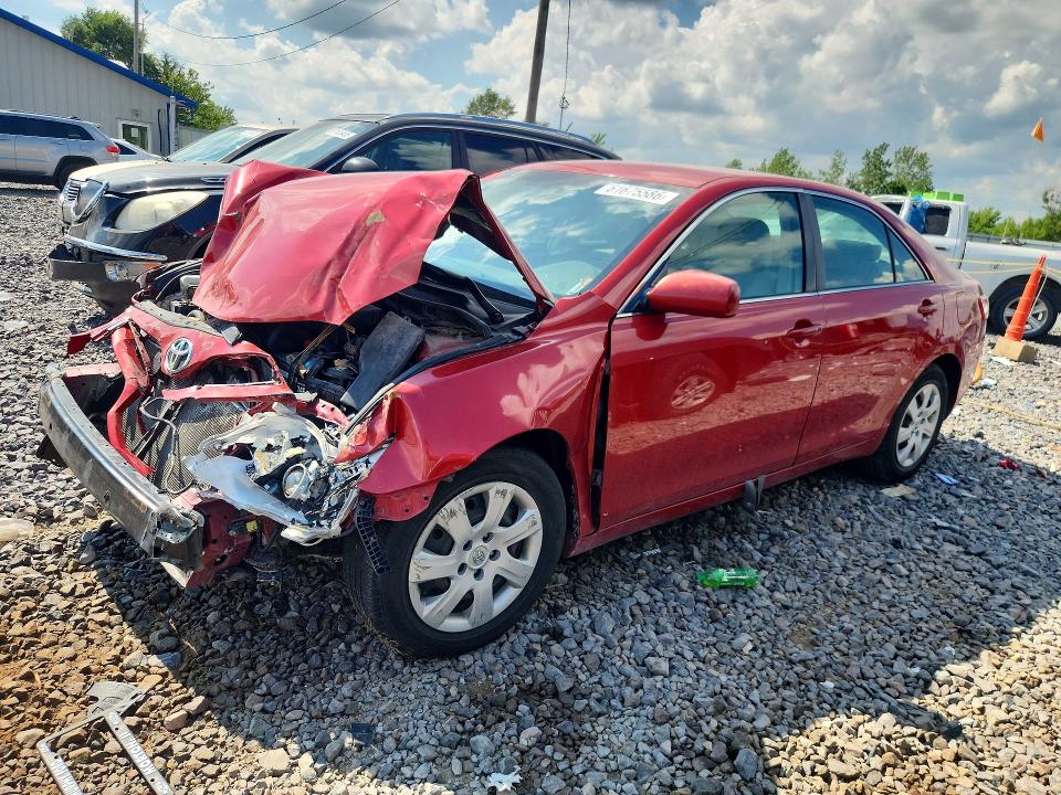 Aukcja sprzedaży 2011 Toyota Camry, vin: 4T1BF3EK8BU729728, numer aukcji: 61675586