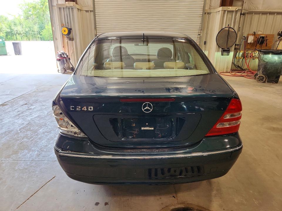 61758096 :رقم المزاد ، WDBRF61J42E009059 vin ، 2002 Mercedes-benz C مزاد بيع