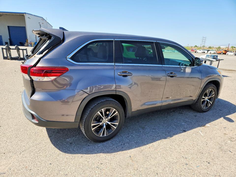 Продажа на аукционе авто 2019 Toyota Highlander, vin: 5TDZZRFH9KS367476, номер лота: 59401646