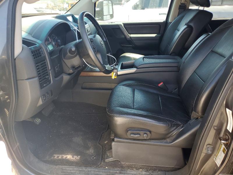 60836296 :رقم المزاد ، 1N6AA0EC5BN318459 vin ، 2011 Nissan Titan مزاد بيع