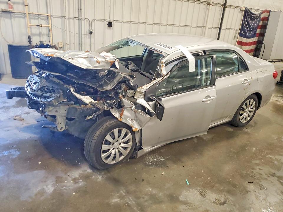 60578596 :رقم المزاد ، 5YFBU4EE4CP045042 vin ، 2012 Toyota Corolla مزاد بيع