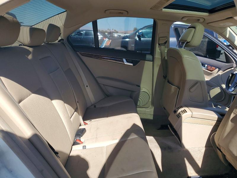 2012 Mercedes-benz C მანქანა იყიდება აუქციონზე, vin: WDDGF4HB9CF853286, აუქციონის ნომერი: 59395166