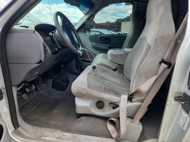 63007156 :رقم المزاد ، 1FTRX18W4XNA79350 vin ، 1999 Ford F150 مزاد بيع
