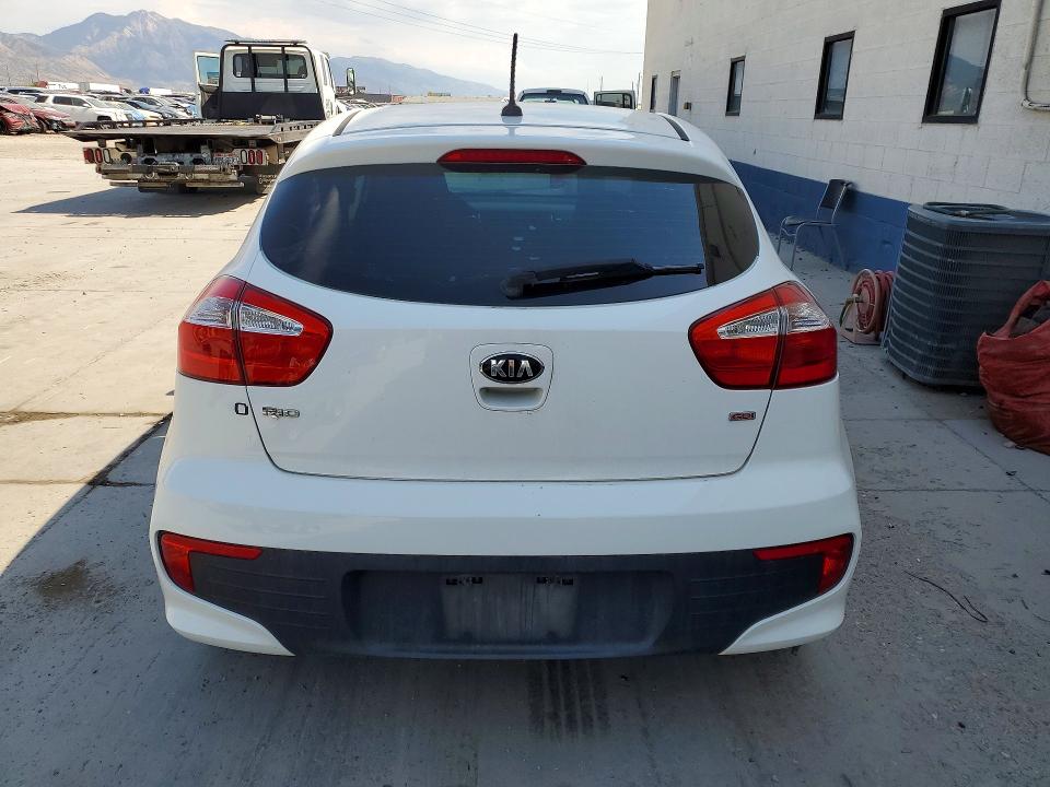 2016 Kia Rio მანქანა იყიდება აუქციონზე, vin: KNADM5A3XG6600329, აუქციონის ნომერი: 61048496