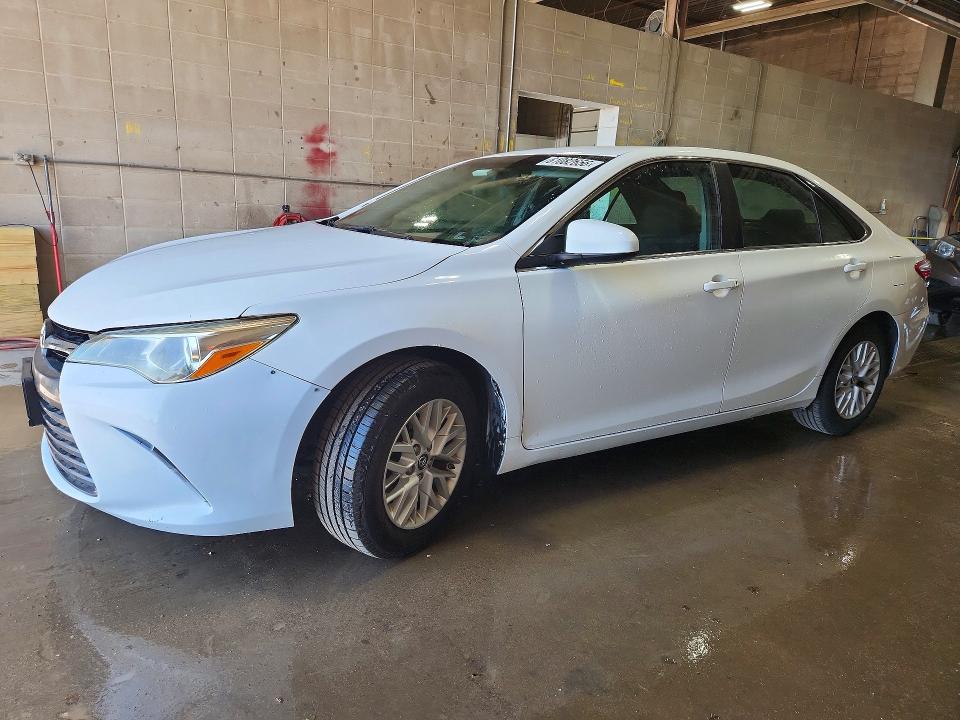 Auction sale of the 2016 Toyota Camry, vin: 4T1BF1FK8GU159904, lot number: 61082656