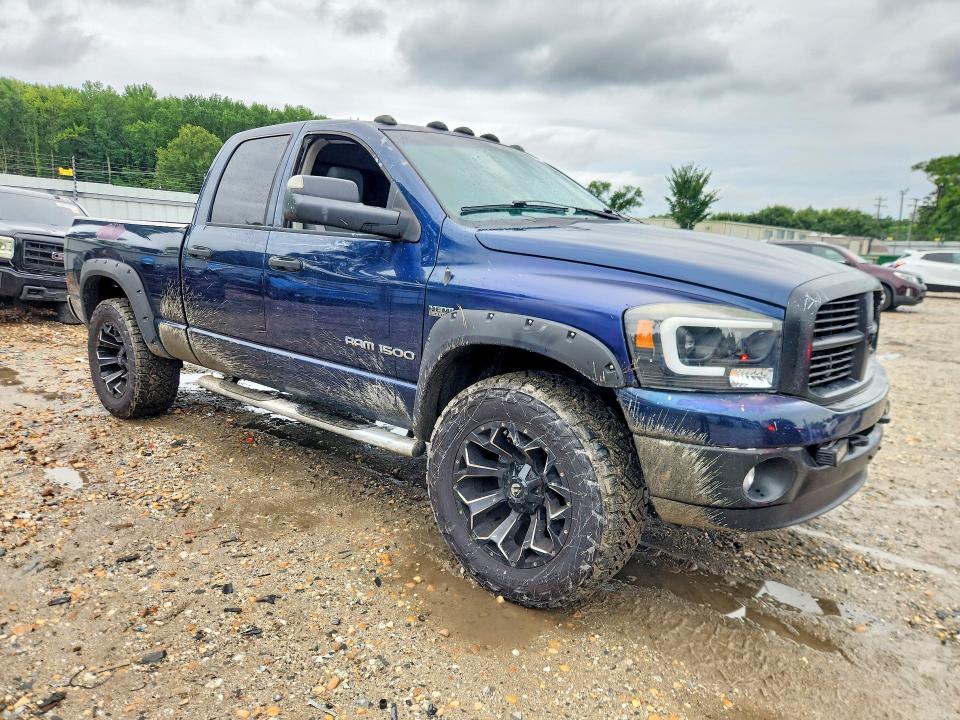 61346136 :رقم المزاد ، 1D7HU18217J595406 vin ، 2007 Dodge Ram 1500 مزاد بيع