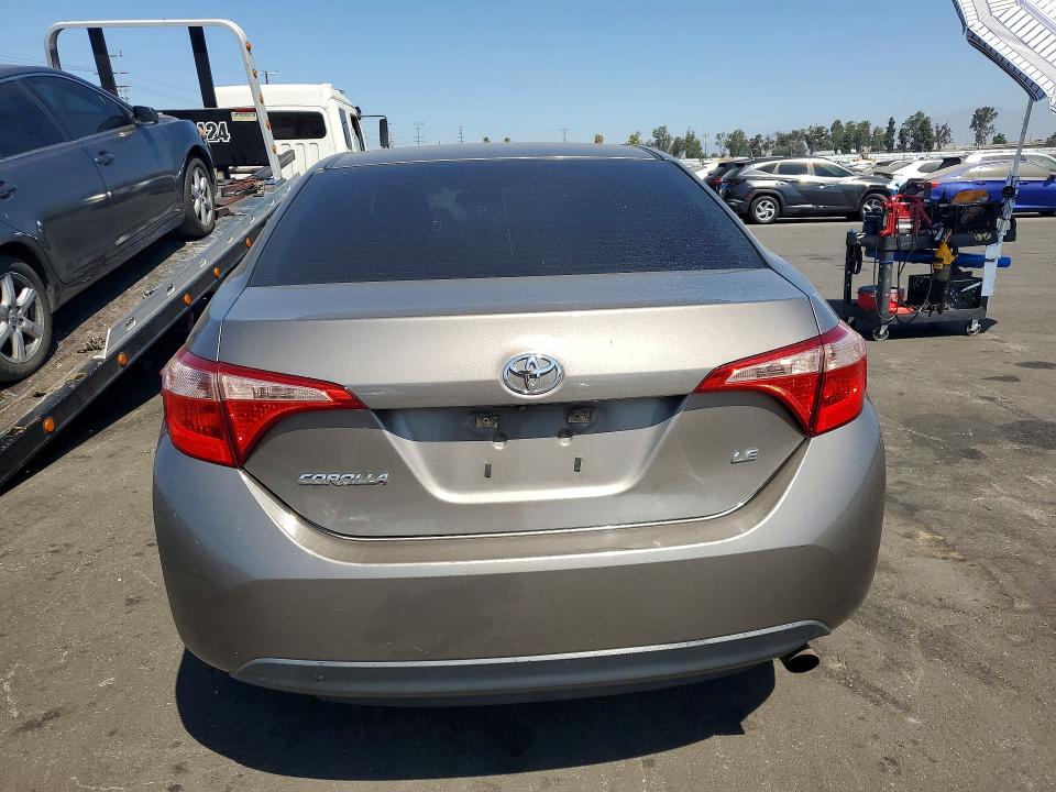 Продажа на аукционе авто 2017 Toyota Corolla, vin: 5YFBURHE0HP704511, номер лота: 63487076
