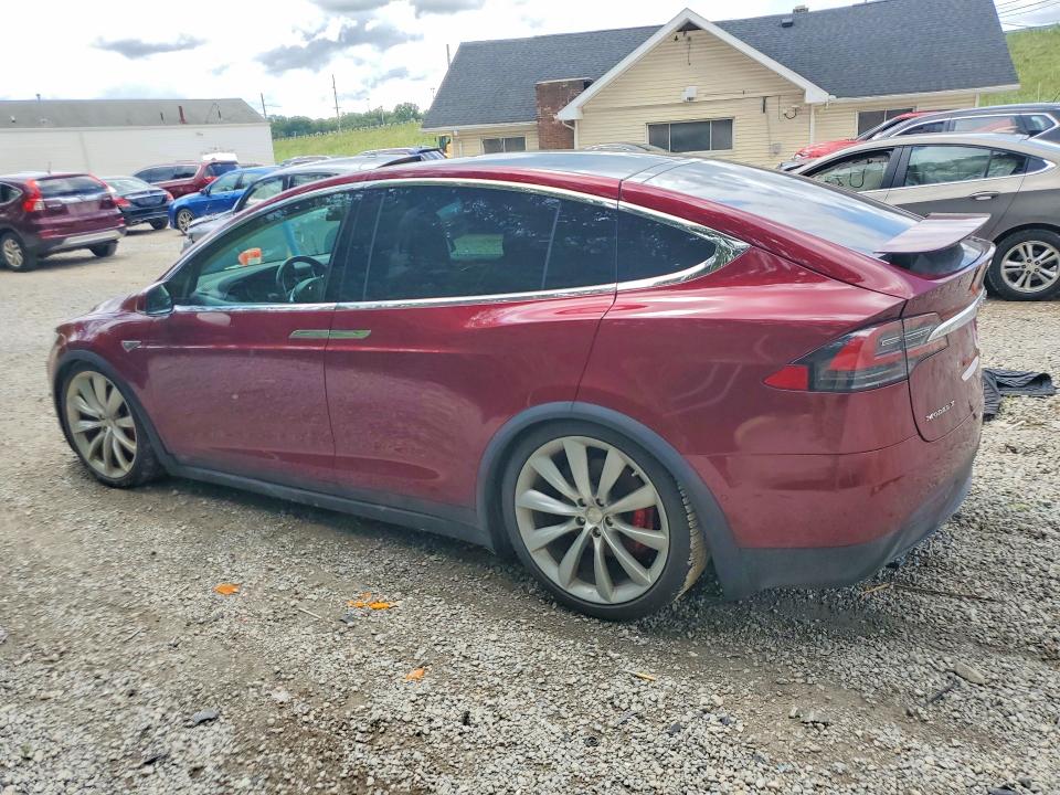 63147116 :رقم المزاد ، 5YJXCAE44GFF00040 vin ، 2016 Tesla Model X مزاد بيع