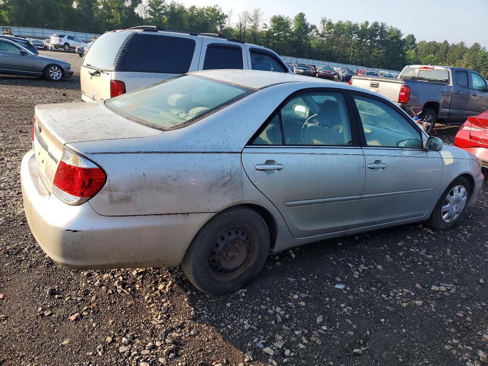 2005 Toyota Camry მანქანა იყიდება აუქციონზე, vin: 4T1BE32K25U538754, აუქციონის ნომერი: 63007736