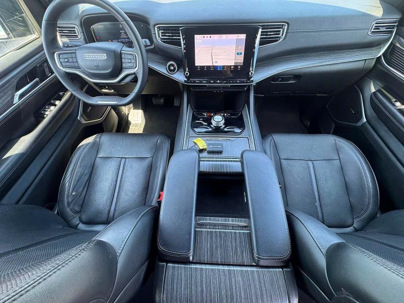 Продажа на аукционе авто 2023 Jeep Wagoneer, vin: 1C4SJSBP9PS557564, номер лота: 61148376