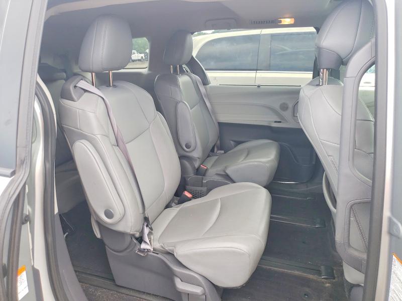 Продаж на аукціоні авто 2021 Toyota Sienna, vin: 5TDJSKFC5MS028388, номер лоту: 61348896