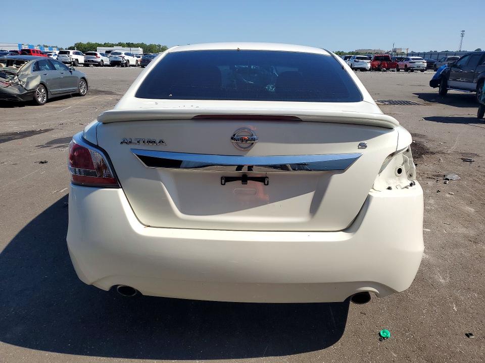 60545666 :رقم المزاد ، 1N4AL3AP1FC588612 vin ، 2015 Nissan Altima مزاد بيع