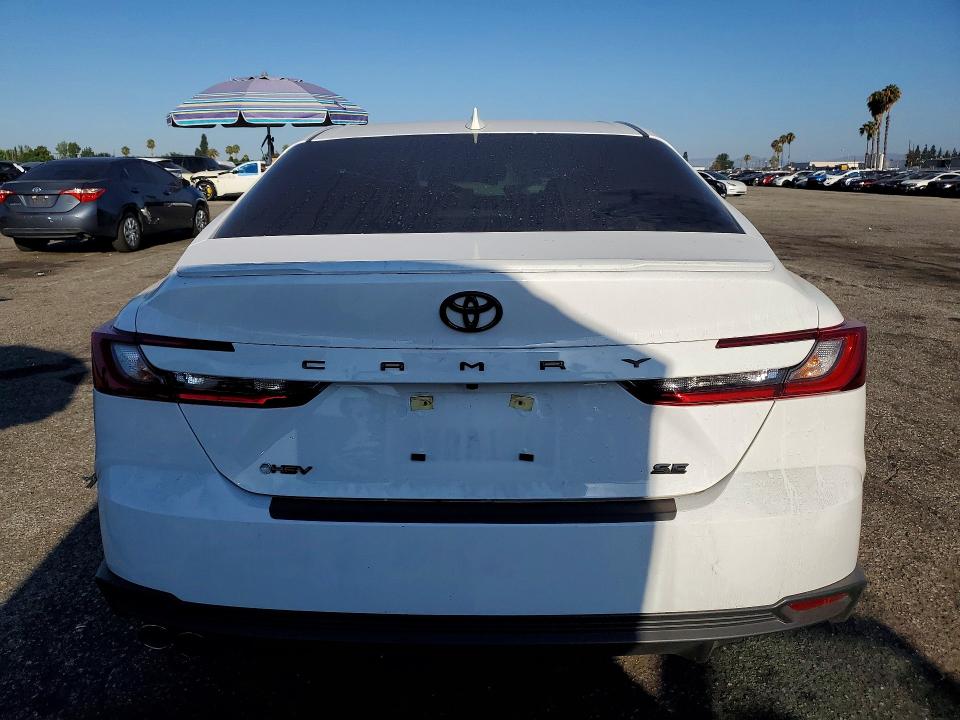 61044936 :رقم المزاد ، 4T1DAACK5SU608699 vin ، 2025 Toyota Camry مزاد بيع