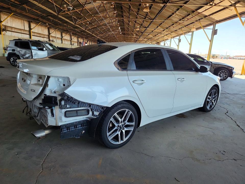 60972266 :رقم المزاد ، 3KPF54AD5KE056675 vin ، 2019 Kia Forte مزاد بيع