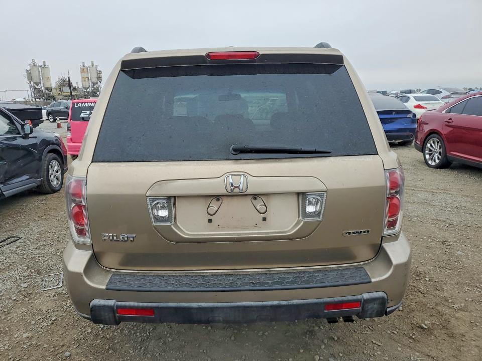 60607356 :رقم المزاد ، 2HKYF18526H563926 vin ، 2006 Honda Pilot مزاد بيع