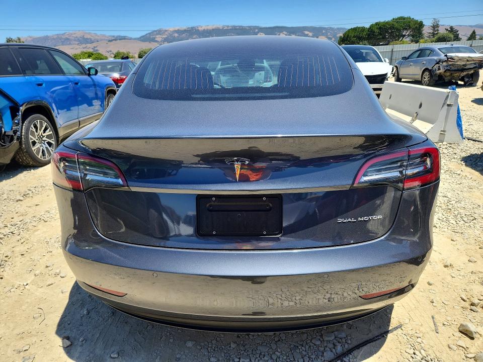 Продажа на аукционе авто 2018 Tesla Model 3, vin: 5YJ3E1EB4JF145382, номер лота: 60024666