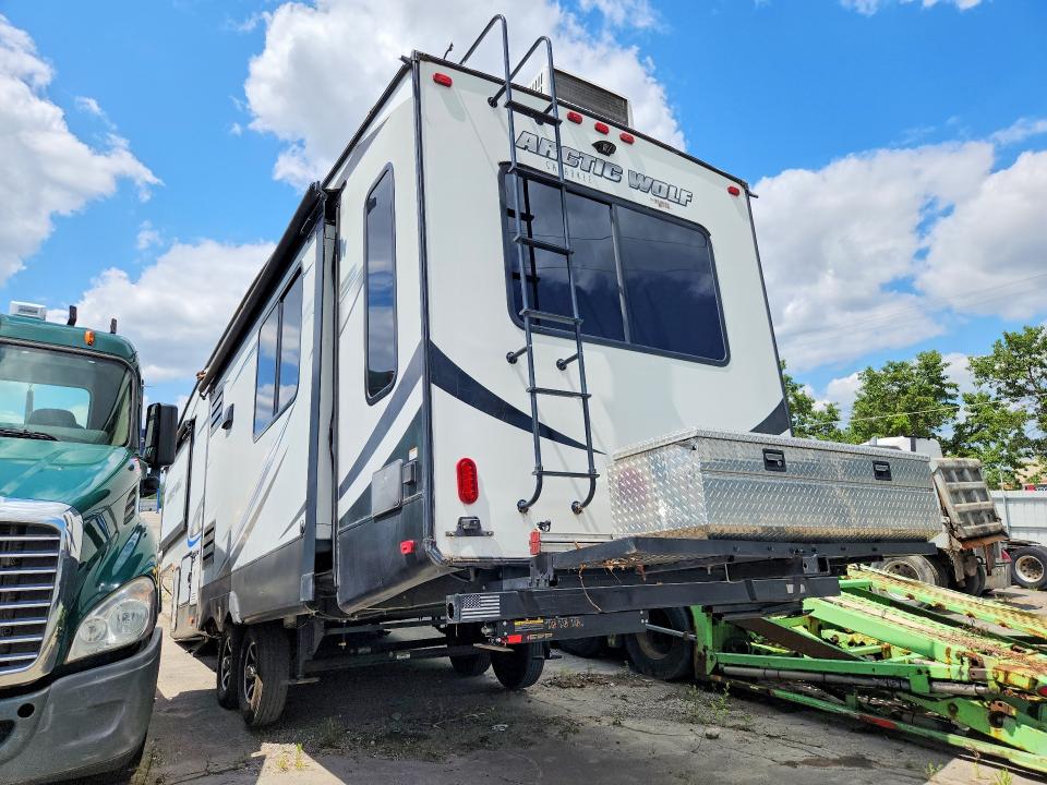 Продаж на аукціоні авто 2019 Forest River Arcticwolf, vin: 5ZT3CKUB1K2703284, номер лоту: 61434316