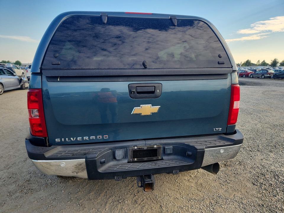 Продажа на аукционе авто 2009 Chevrolet Silverado, vin: 1GCHK99649E147785, номер лота: 61183596
