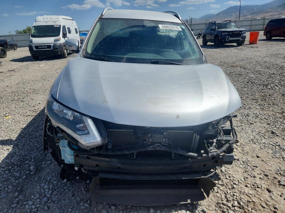 Продажа на аукционе авто 2018 Nissan Rogue, vin: KNMAT2MV8JP530321, номер лота: 60855916